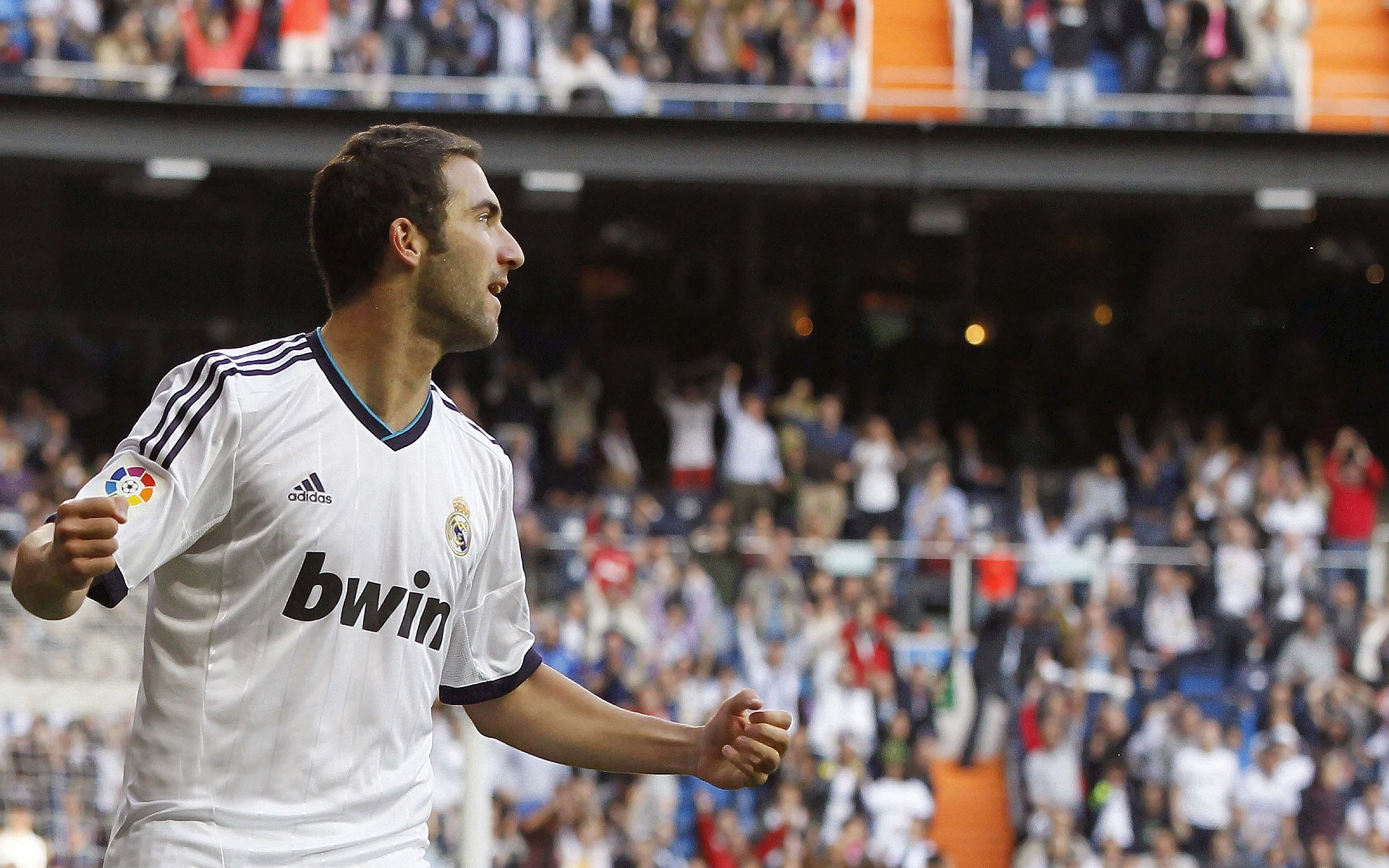 豪门青训球员是否更容易迷失方向，出生豪门青训的中场